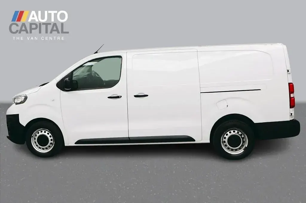 Used Peugeot Expert Premium 100 HP (73 kW) 2022 White Van