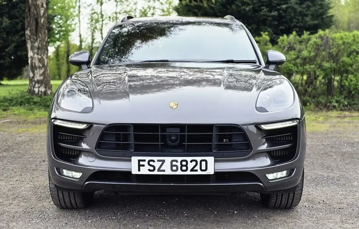 Used Porsche Macan 360 HP (264 kW) 2018 Grey SUV