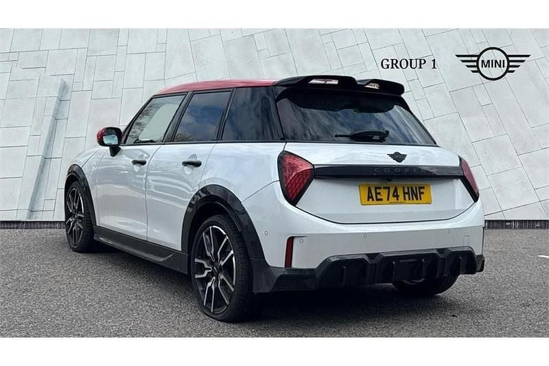 Used Mini Cooper Sport 204 HP (150 kW) 2024 White Hatchback