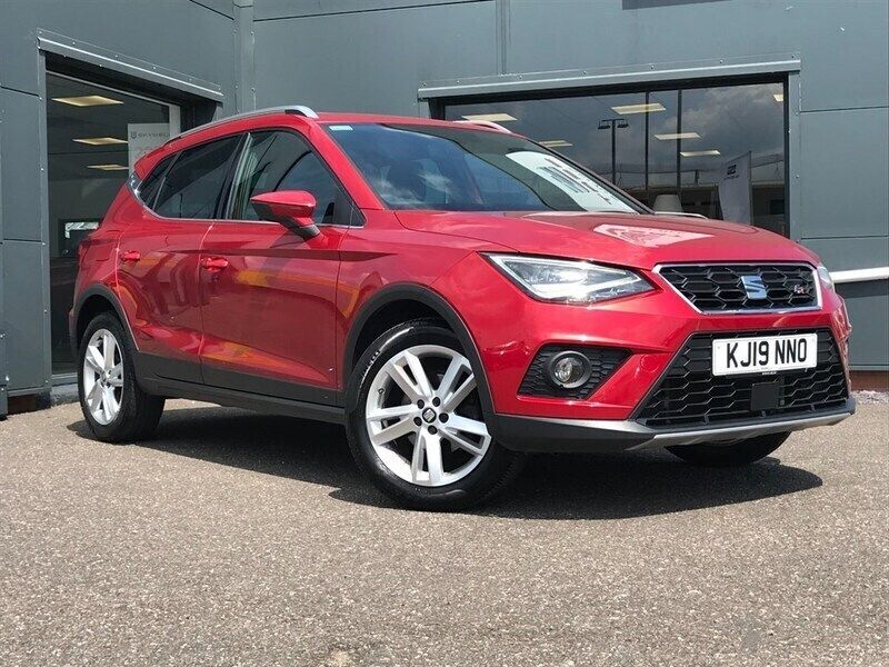 Red Used 2019 Seat Arona FR SUV | £10,500 (Fair price) - Image 1/3
