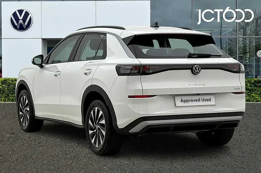 New VW T-Roc 116 HP (85 kW) 2026 SUV