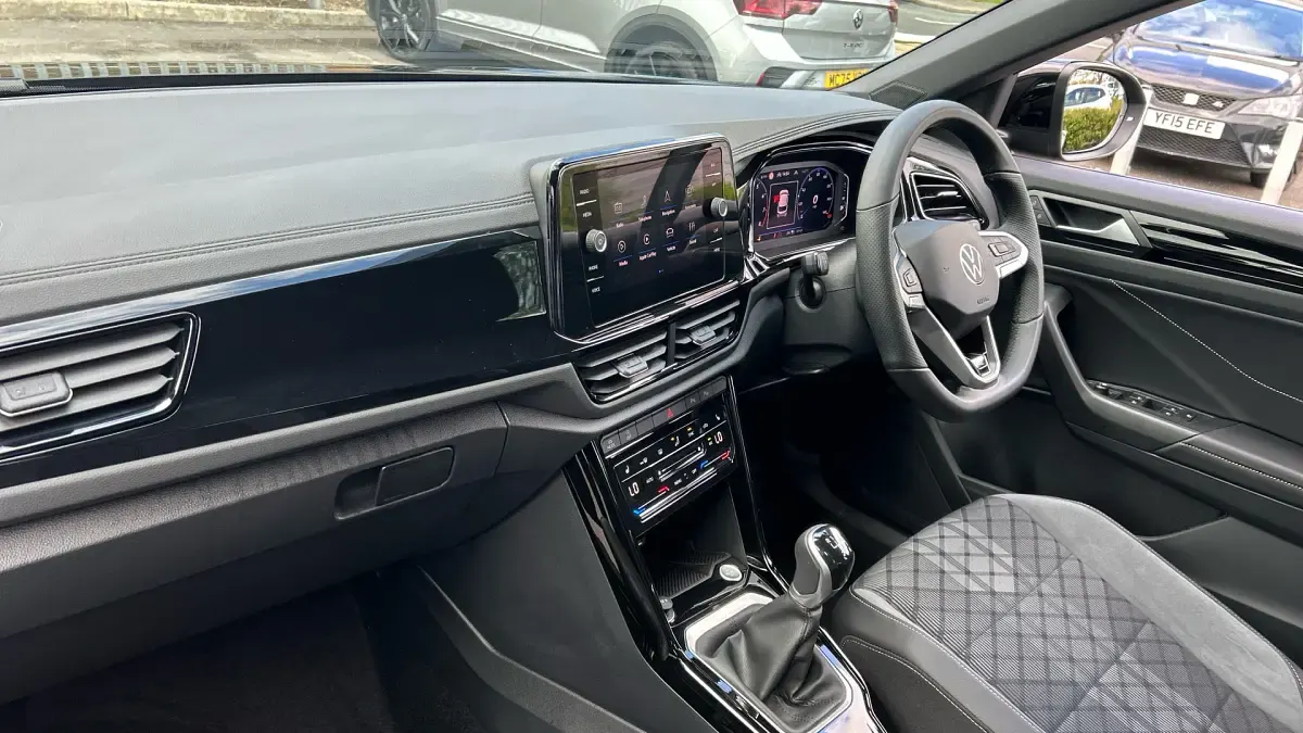 Nowe VW T-Roc Black Edition 150 KM (110 kW) 2026 Czarny SUV