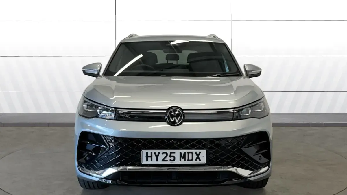 Used VW Tiguan R-line 204 HP (150 kW) 2025 Silver SUV