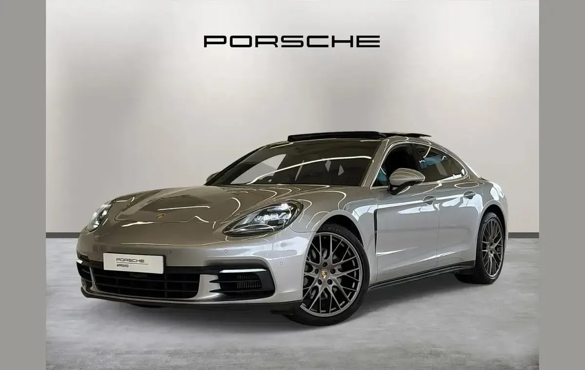 Used Porsche Panamera 434 HP (319 kW) 2019 Silver Hatchback