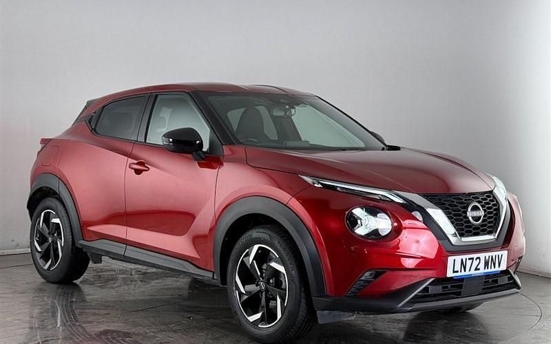 Used Nissan Juke N-Connecta 114 HP (83 kW) 2023 Red SUV