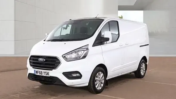 Used Ford Transit Custom Limited 170 HP (125 kW) 2018 White Van