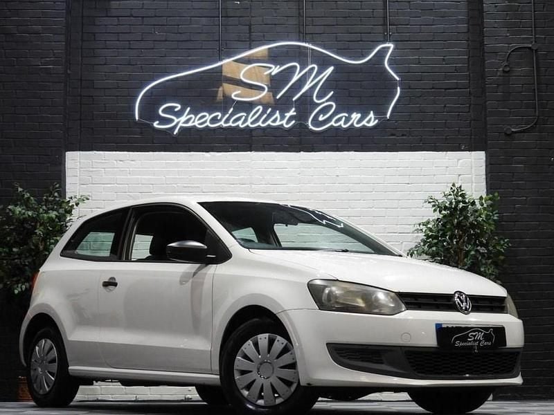 White Used 2011 VW Polo S Hatchback | £2,490 (Super price) - Image 1/3