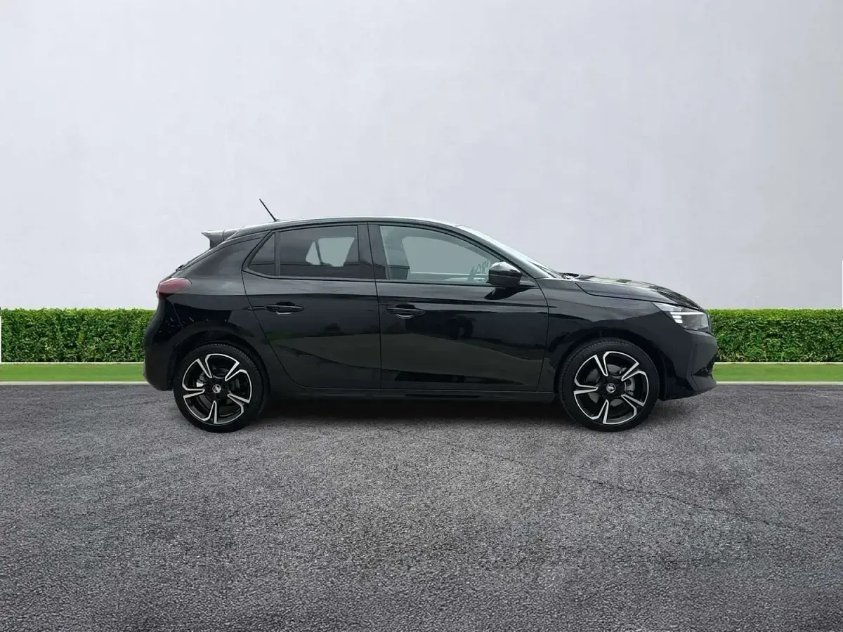 New Vauxhall Corsa 100 HP (73 kW) 2025 Black Hatchback