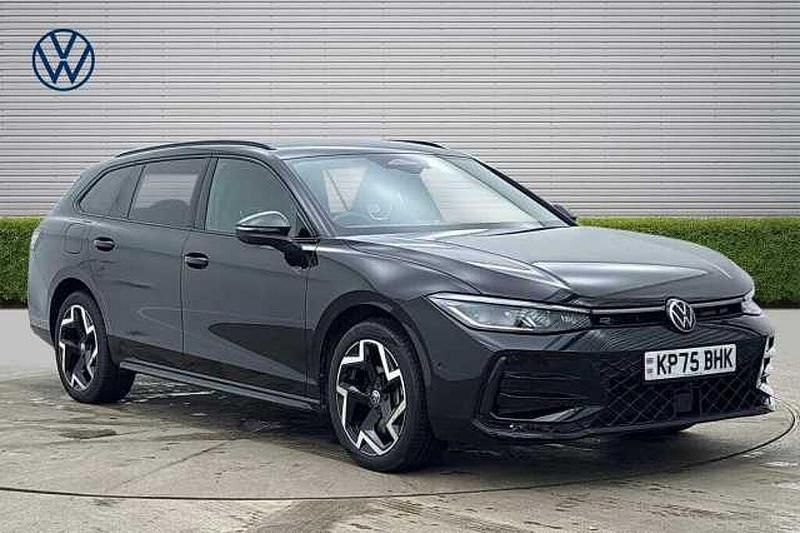 Used VW Passat 272 HP (200 kW) 2025 Estate