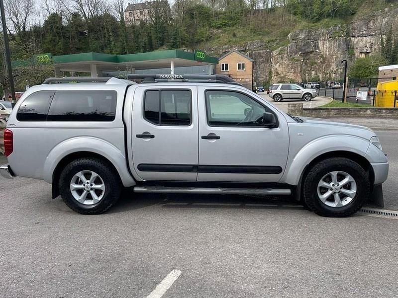 Used Nissan Navara 360º 174 HP (127 kW) 2007 Silver Pickup