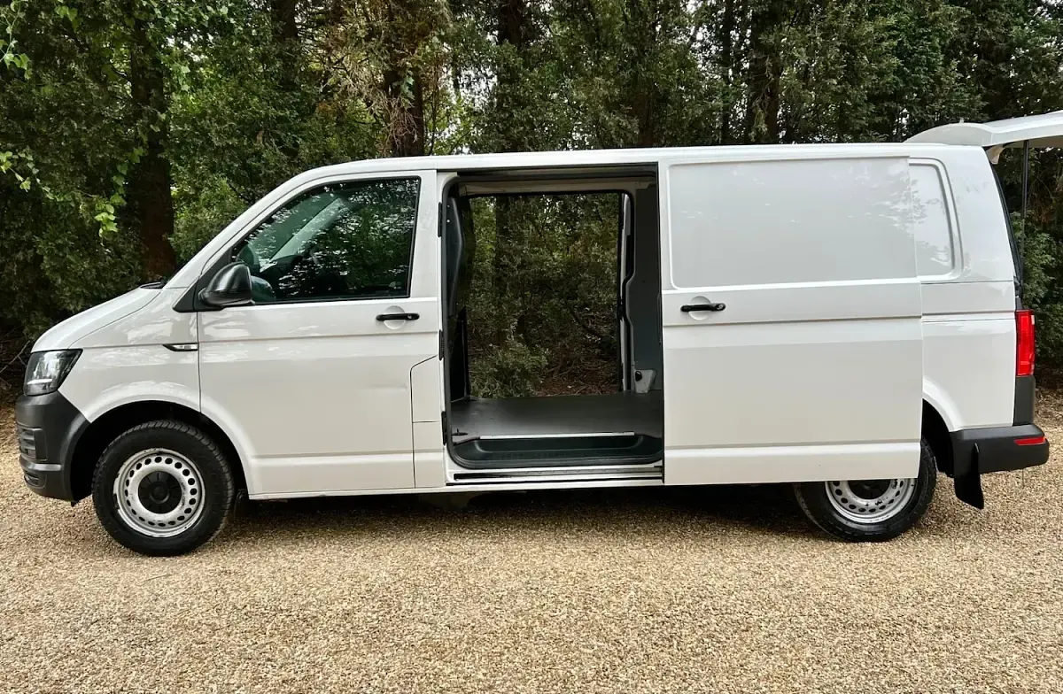Used VW T6.1 Startline 150 HP (110 kW) 2019 White Van