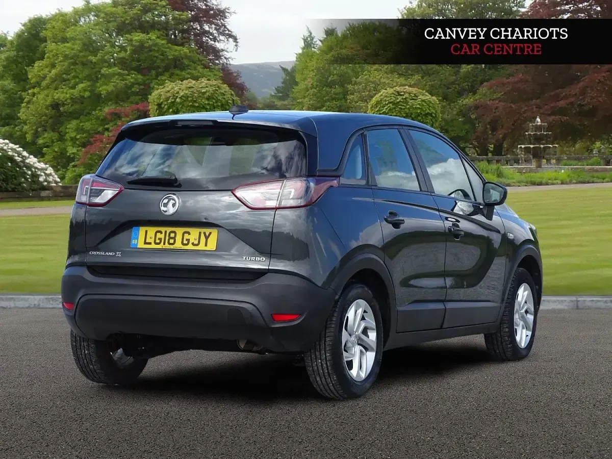 Usado Vauxhall Crossland X S 110 CV (80 kW) 2018 Gris SUV