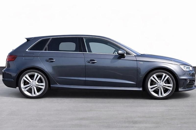 Used Audi A3 Sportback S-Line 125 HP (91 kW) 2015 Grey Hatchback