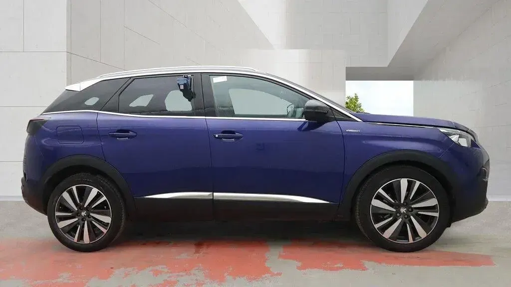 Second-hand Peugeot 3008 GT-line 130 CP (95 kW) 2019 Albastru SUV