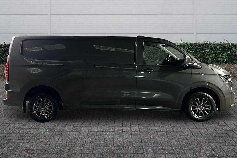 New VW Transporter Pro 2025 Graphite dust metallic Van