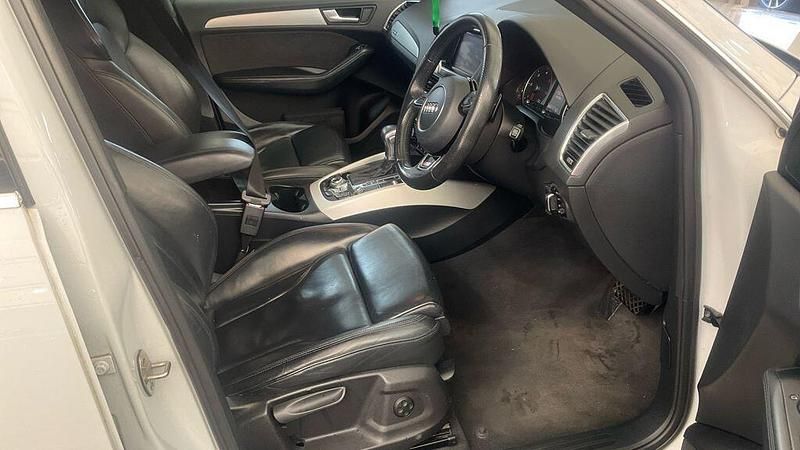 Used Audi Q5 S-line plus 2016 White SUV