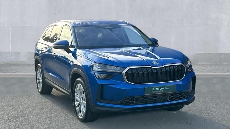 Race blue metallic Used 2025 Skoda Kodiaq SE L SUV | £36,450 - Image 1/4