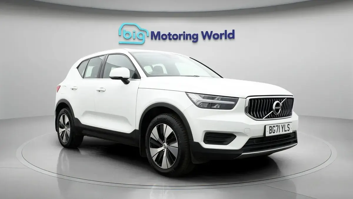 Used Volvo XC40 Inscription 211 HP (155 kW) 2021 SUV
