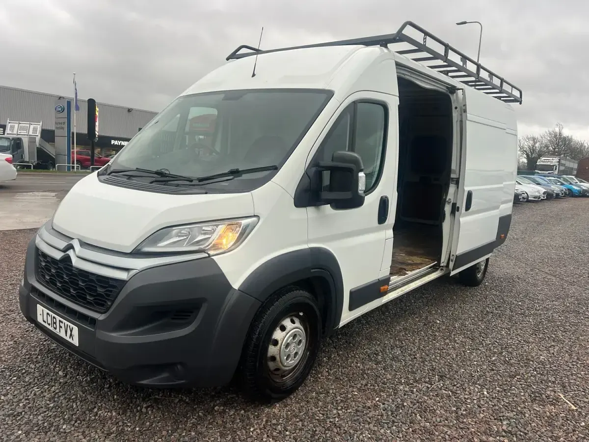 Used Citroën Relay 130 HP (95 kW) 2018 White Van