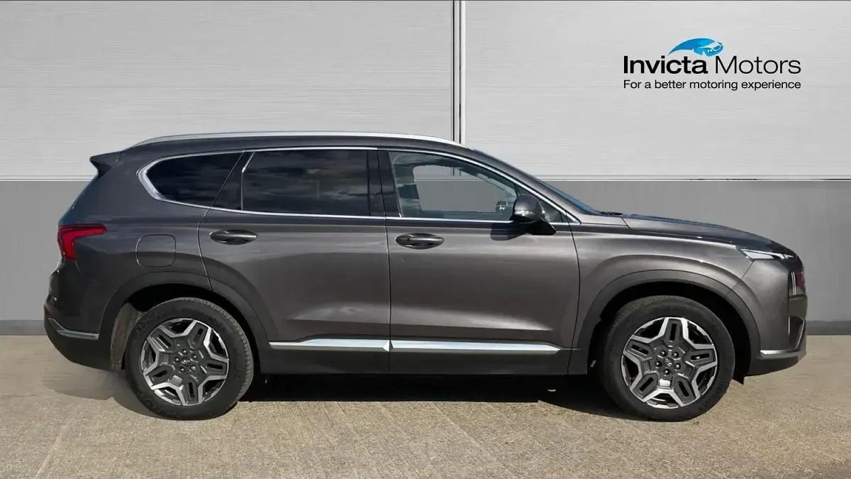 Used Hyundai Santa Fe Premium 265 HP (194 kW) 2022 Grey SUV