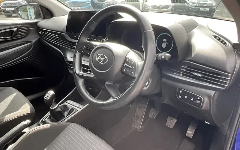 Used Hyundai i20 Premium 101 HP (74 kW) 2023 Hatchback