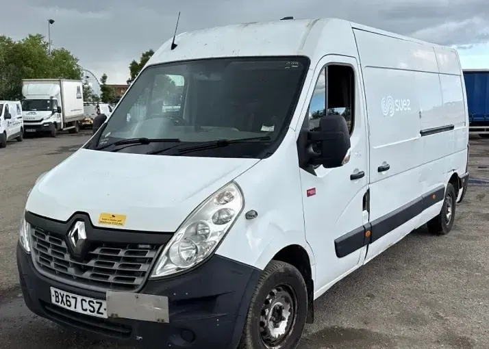 Used Renault Master 130 HP (95 kW) 2018 White Van