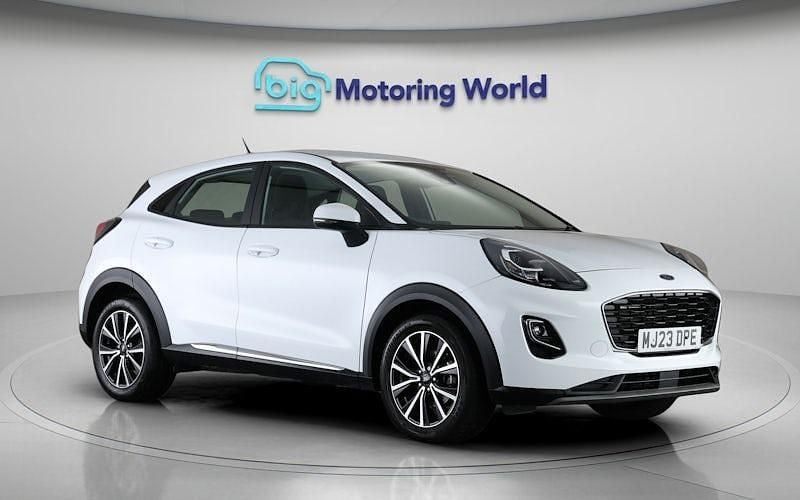 Begagnad Ford Puma Titanium 155 HK (114 kW) 2023 Vit SUV