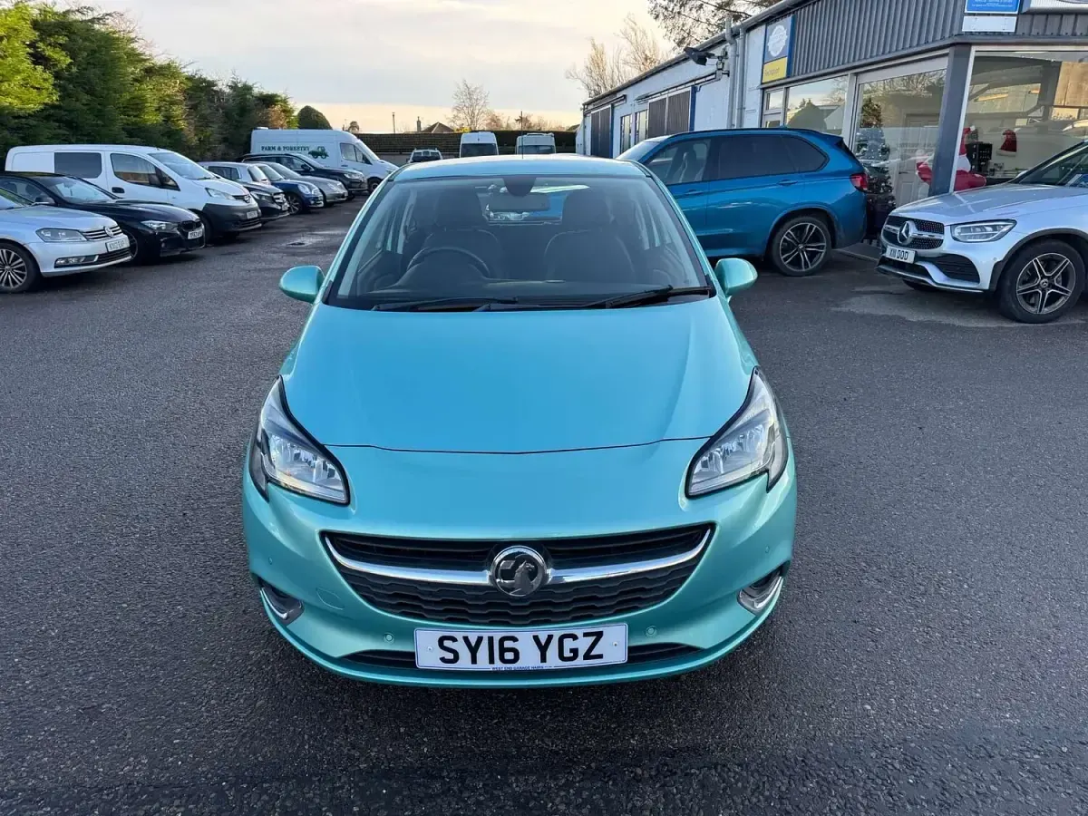 Used Vauxhall Corsa 88 HP (64 kW) 2016 Green Hatchback