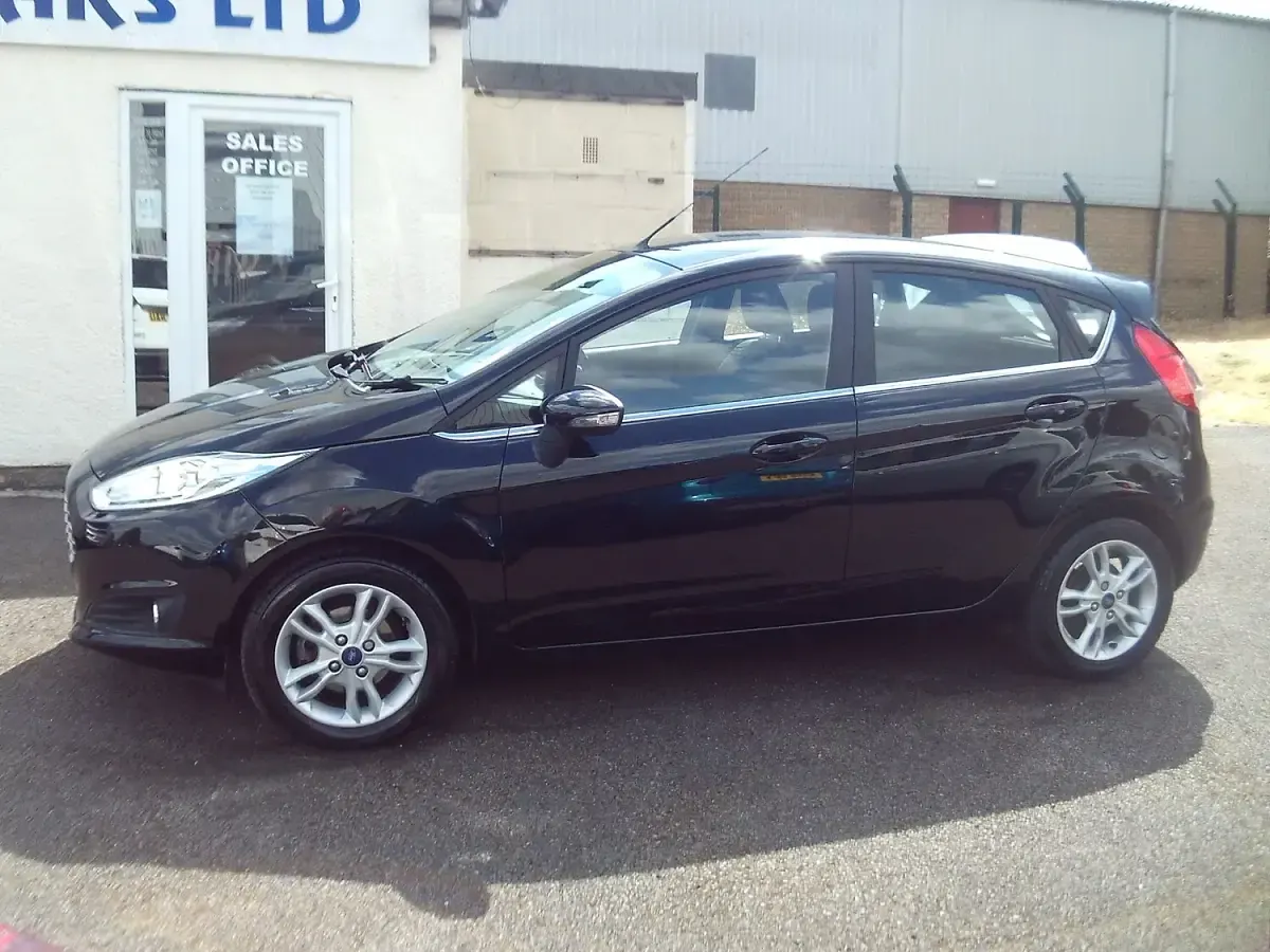 Used Ford Fiesta Zetec 2016 Black Hatchback
