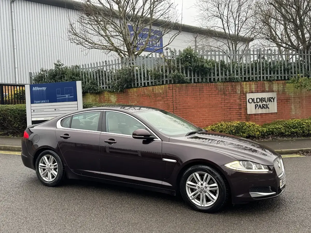 Used Jaguar XF Luxury 2012 Red Sedan