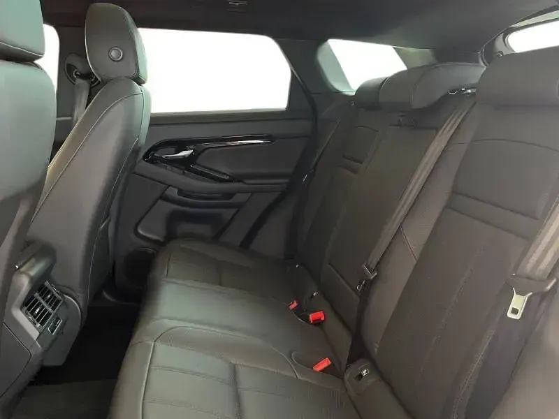Used Land Rover Range Rover evoque HSE Dynamic 204 HP (150 kW) 2025 White SUV