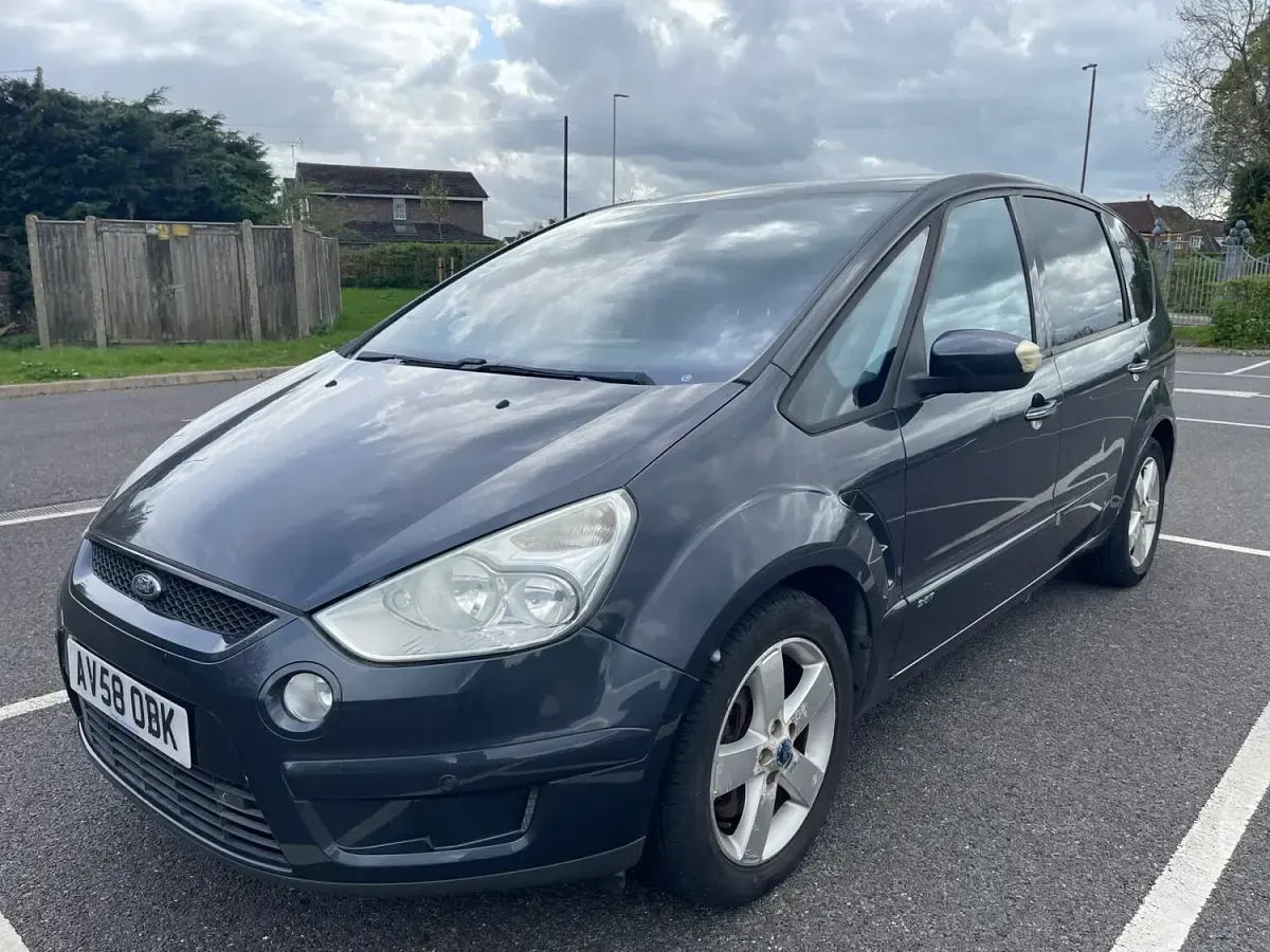 Used Ford S-MAX Titanium 220 HP (161 kW) 2008 Grey MPV