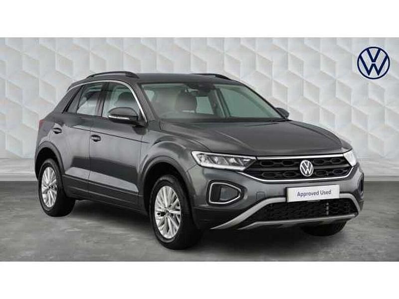 Indium grey Used 2024 VW T-Roc Life SUV | £23,234 (Fair price) - Image 1/4