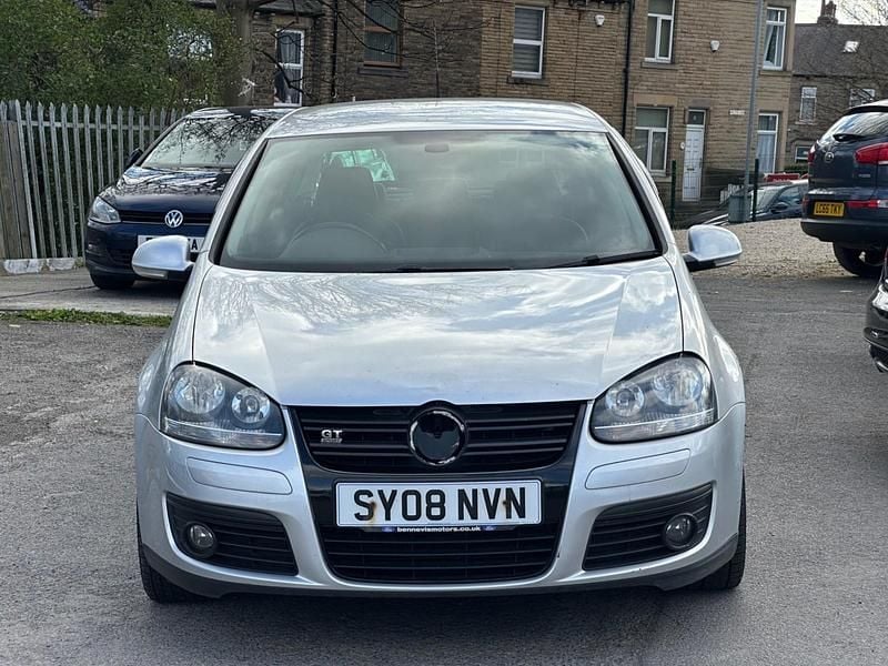 Usado VW Golf VI GT 140 HP (102 kW) 2008 Prateado Citadino
