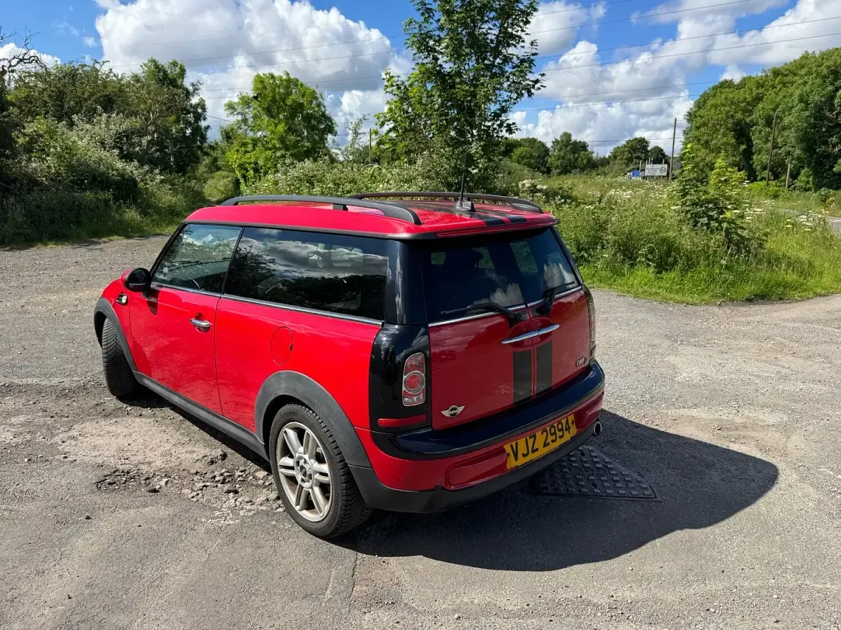 Used Mini One Clubman 2013 Red Estate