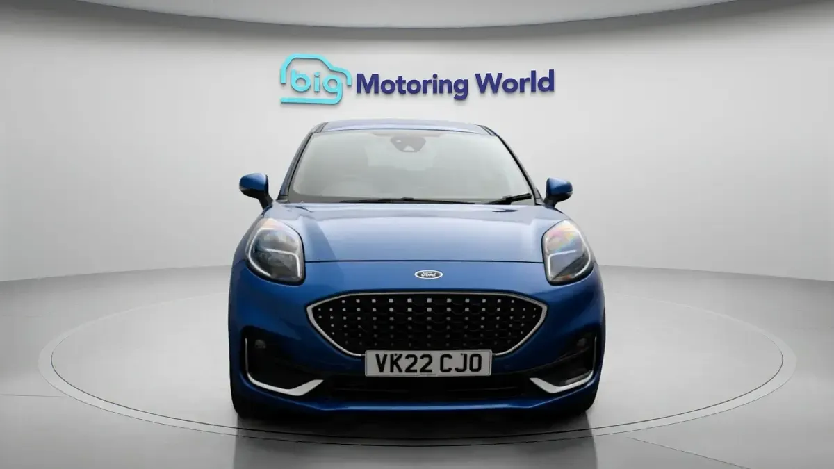 Käytetty Ford Puma ST-Line 153 HP (112 kW) 2022 Katumaasturi