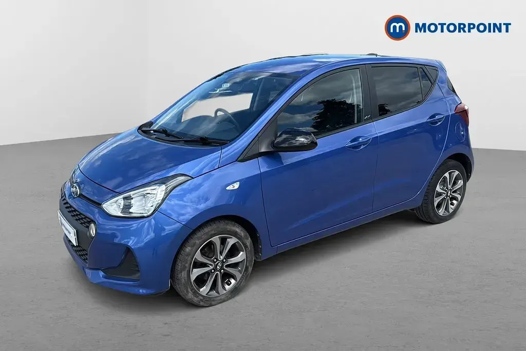 Used Hyundai i10 67 HP (49 kW) 2020 Blue Hatchback