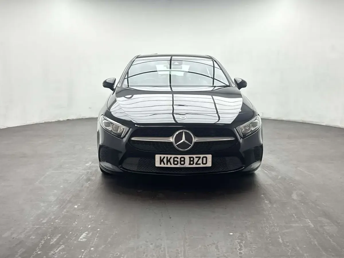Used Mercedes A180 2019 Black Hatchback