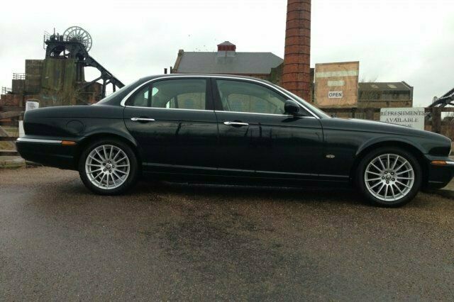 Used Jaguar XJ 240 HP (176 kW) 2005 Sedan