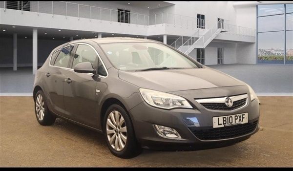 Grey Used 2010 Vauxhall Astra Hatchback | £4,250 (Fair price) - Image 1/1