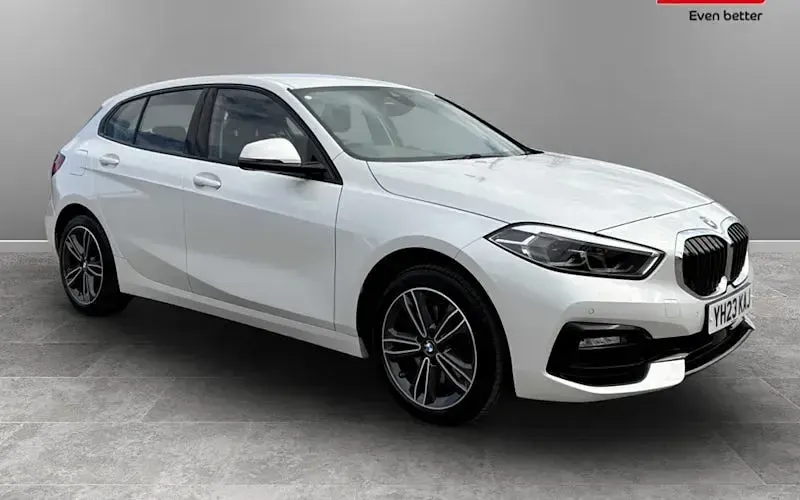 Used BMW 118 Sport Line 136 HP (100 kW) 2023 Hatchback