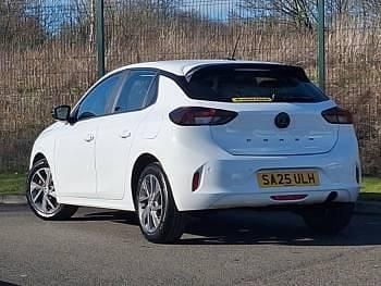 Used Vauxhall Corsa Design Edition 100 HP (73 kW) 2025 White Hatchback