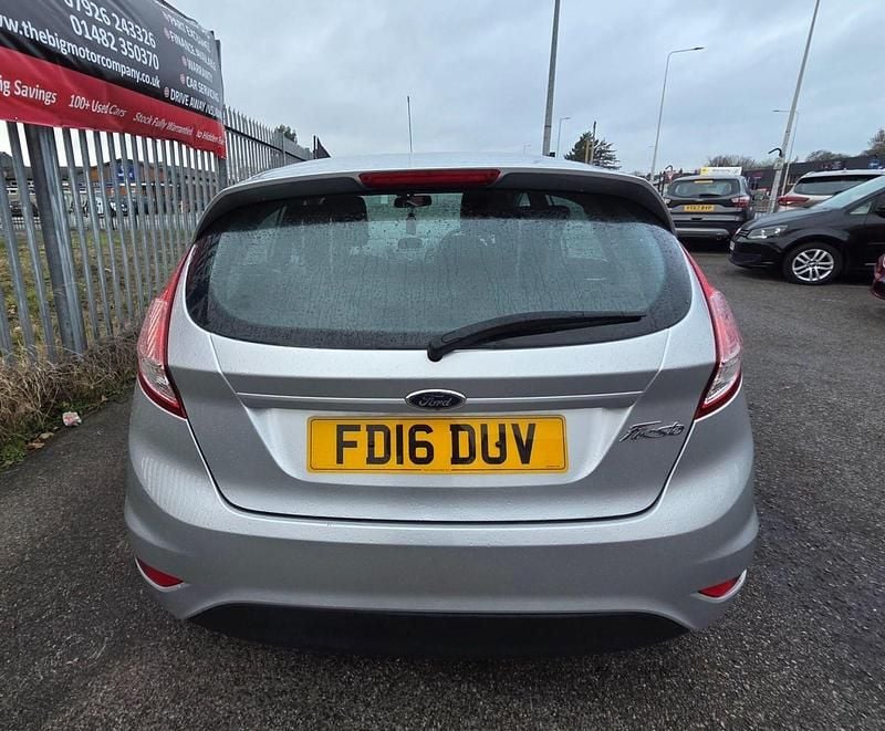 Used Ford Fiesta Zetec 2016 Silver Hatchback