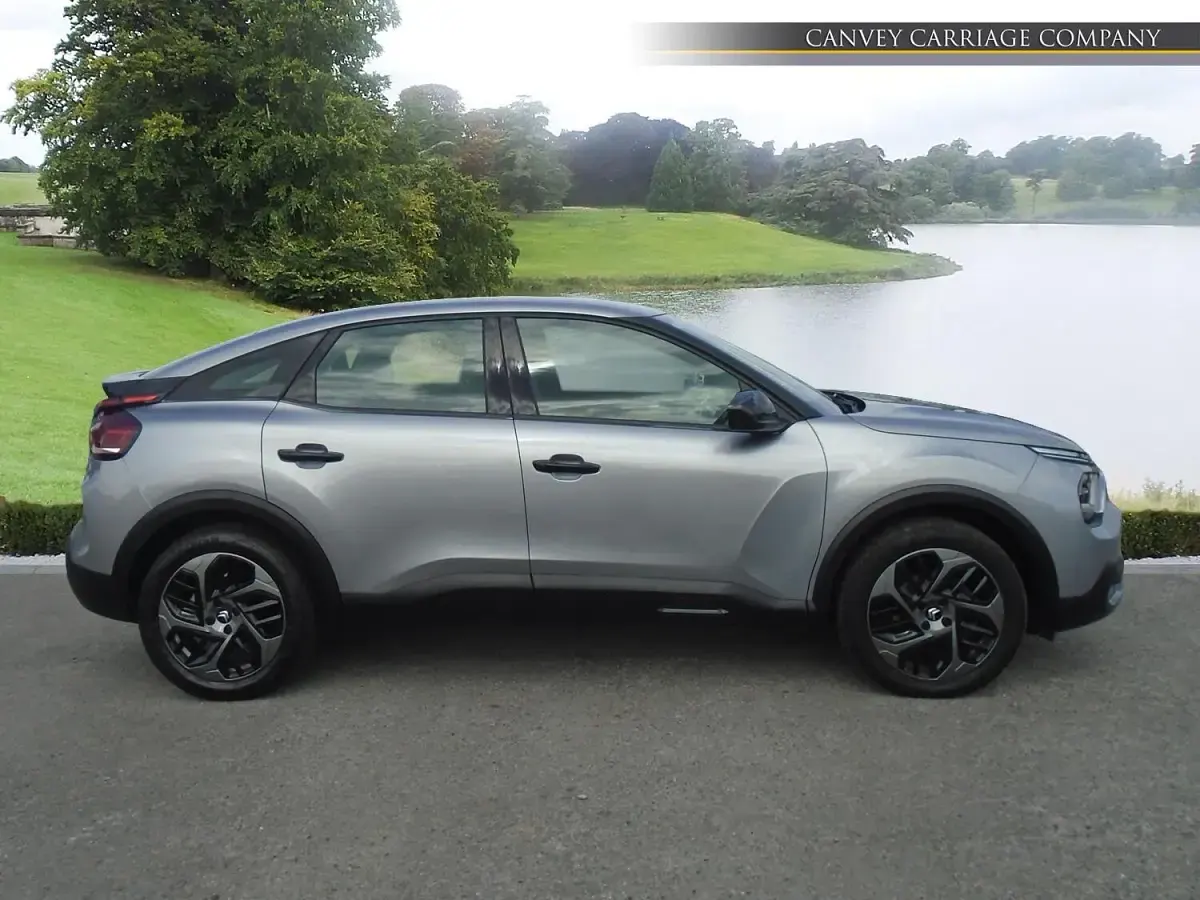 Used Citroën C4 PureTech 102 HP (75 kW) 2023 Grey SUV