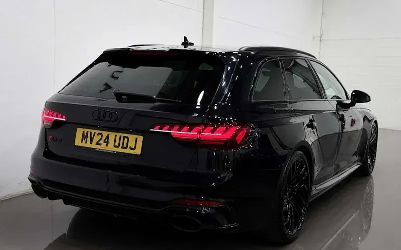 Used Audi RS4 Sport 450 HP (330 kW) 2024 Black Estate