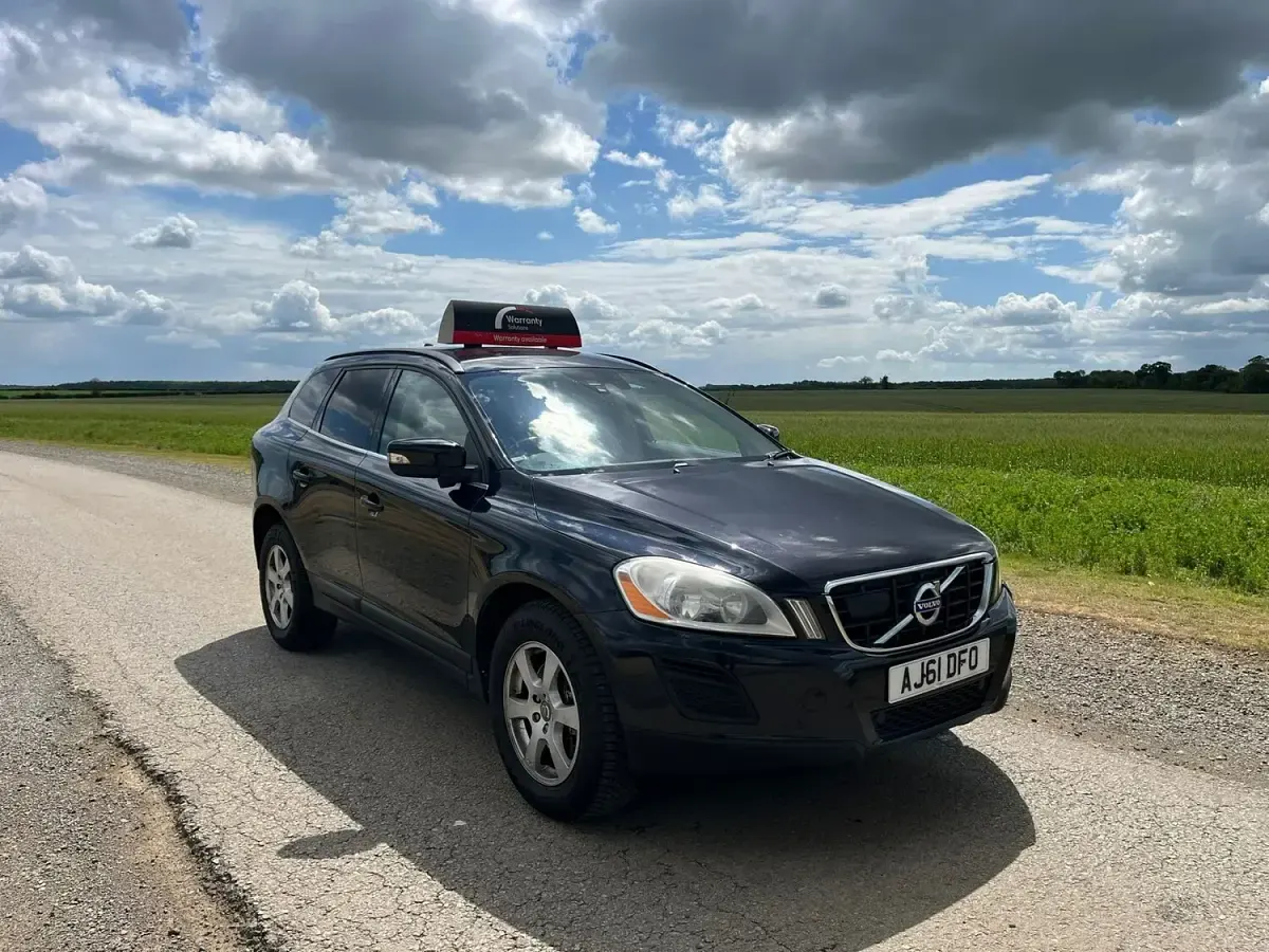 Used Volvo XC60 SE 2011 Black SUV