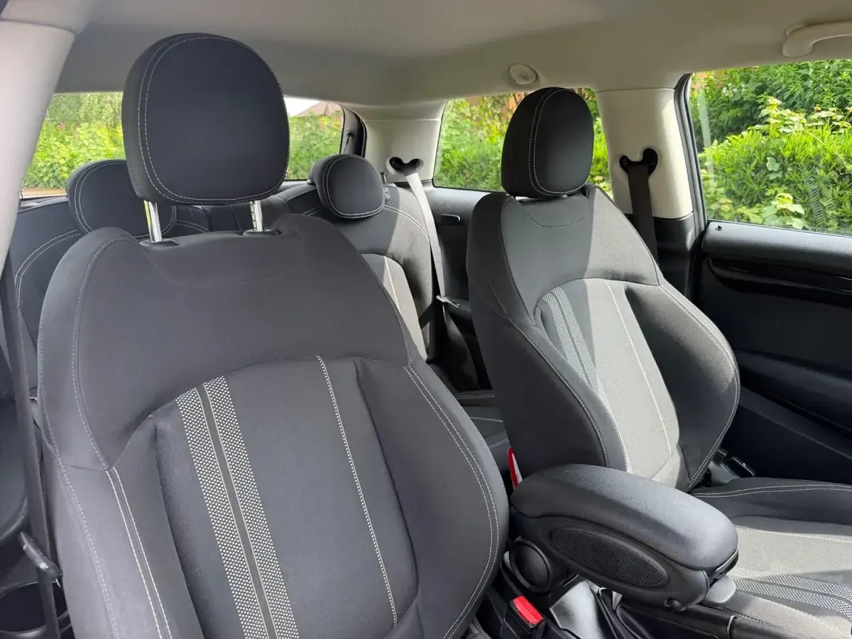 Used Mini Cooper S Classic 189 HP (139 kW) 2020 Black Hatchback