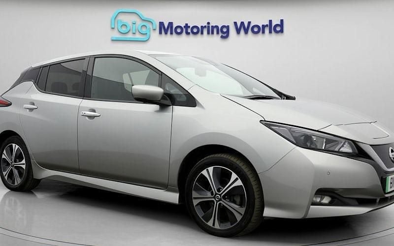 Used 2021 Nissan Leaf N-Connecta Hatchback | £9,000 (Good price) - Image 1/4