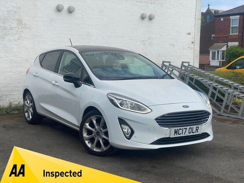 White Used 2017 Ford Fiesta Titanium Hatchback | £7,695 (Fair price) - Image 1/4