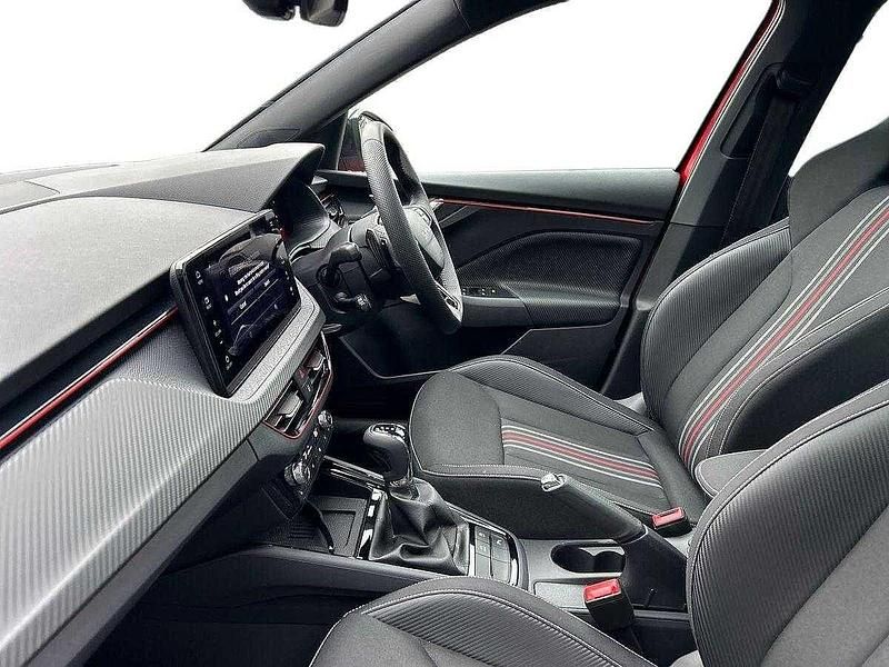 Used Skoda Kamiq Monte Carlo 110 HP (80 kW) 2025 Velvet red metallic SUV